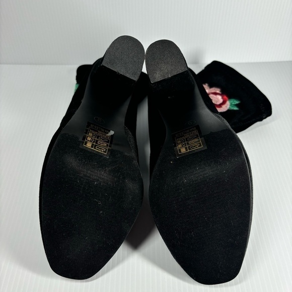 Yoki Heels Womens 8 Ankle Boots Roses Crushed Velvet Photoshoot Night Out Party - Picture 6 of 7